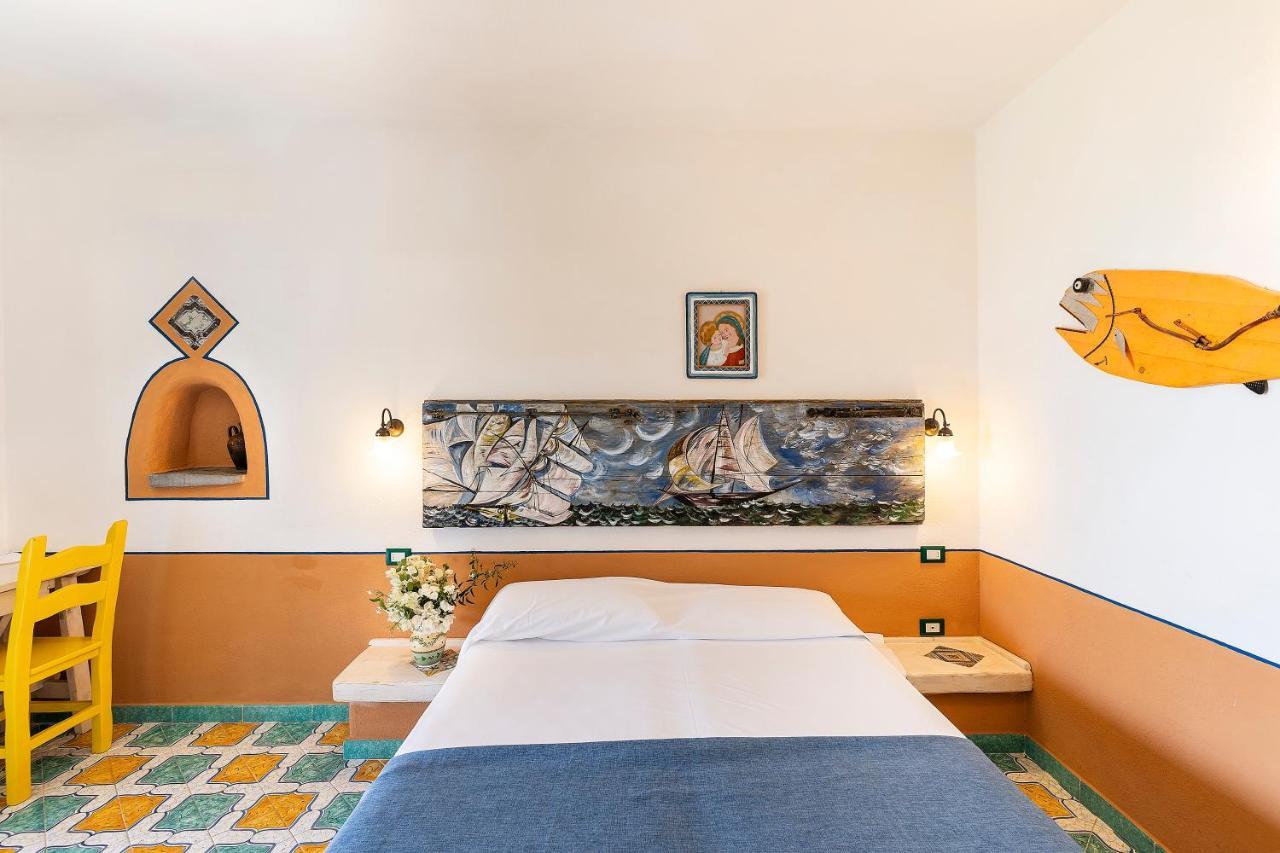 Mamma Santina 4*