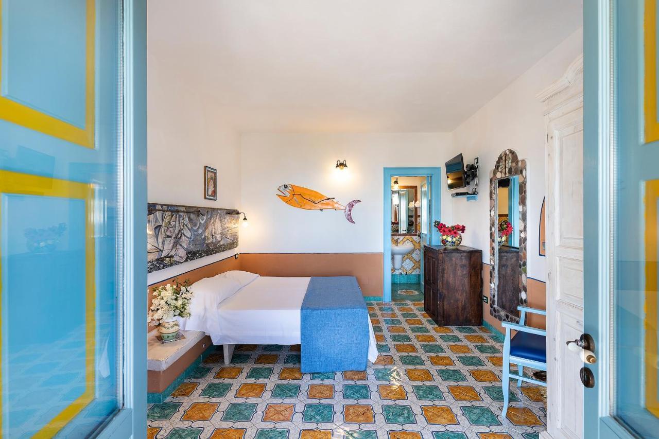 Mamma Santina Hotel