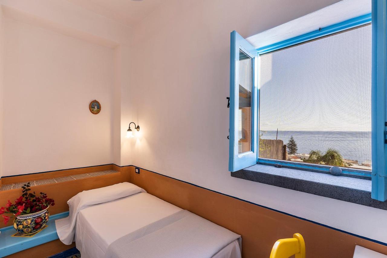 Mamma Santina 4* Santa Marina Salina